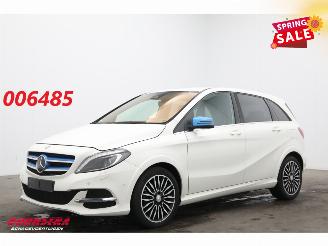 Käytettyjen passenger cars Mercedes B-klasse 250 e 28 kWh BiXenon Leder Navi Clima Cruise SHZ PDC 17.985 km! 2016/3