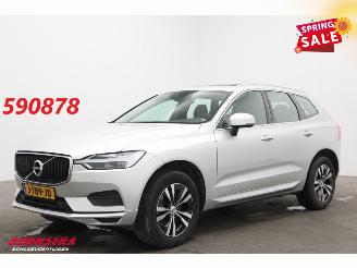 Schadeauto Volvo Xc-60 2.0 B4 AWD Momentum Pro Pano LED ACC Apple/Android Camera AHK 2020/9