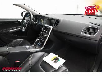Volvo V-60 2.4 D6 AWD Plug-In Hybrid Summum Schuifdak ACC Memory Camera LRHZ AHK picture 5
