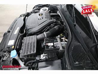 Volkswagen Golf Variant 1.5 TSI R-Line Pano LED ACC Virtual Camera LRHZ SHZ AHK picture 10