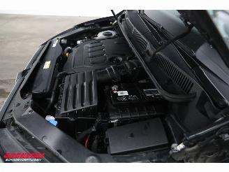 Volkswagen Touran 2.0 TDI 150 PK DSG Navi Clima Cruise SHZ PDC picture 9