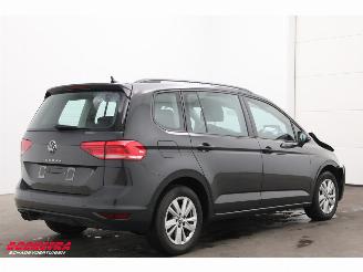 Volkswagen Touran 2.0 TDI 150 PK DSG Navi Clima Cruise SHZ PDC picture 3
