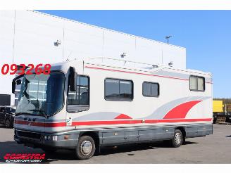 skadebil camper   L 200 Clouliner Garage TV Douche Vaatwasser Leder AHK 1994/11