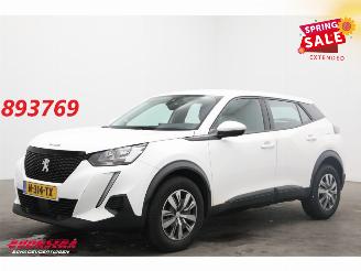skadebil auto Peugeot 2008 1.2 PureTech Active Apple/Android Airco Cruise 2022/1