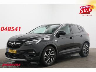 skadebil auto Opel Grandland 1.2 Turbo Aut. Business Executive LED Apple/Android 360° Cruise AHK 2018/2