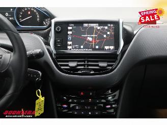 Peugeot 2008 1.2 PureTech Aut. Allure Pano Navi Clima Cruise Camera PDC 26.860 km! picture 14