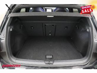 Volkswagen Golf 2.0 TSI R 4Motion Pano LED ACC Apple/Android Camera LRHZ SHZ picture 31