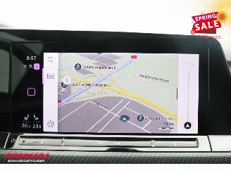 Volkswagen Golf 2.0 TSI R 4Motion Pano LED ACC Apple/Android Camera LRHZ SHZ picture 26