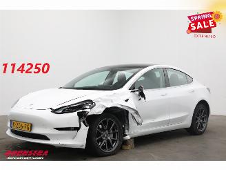 Schadeauto Tesla Model 3 Standard RWD Plus 60 kWh Pano LED ACC Leder Camera SHZ 2020/12