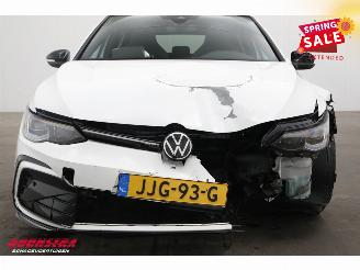 Volkswagen Golf 1.5 eTSI DSG R-Line Pano LED ACC LRHZ SHZ PDC picture 7