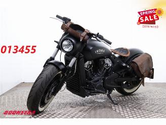 krockskadad bil motor Indian Scout Bobber Custom Miller Exhaust ABS 2022/4