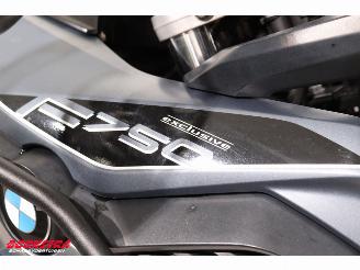 BMW  F 750 GS Exclusive Dynamic ESA Cruise Heizgriffe picture 24