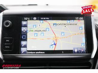 Peugeot 208 1.2 PT Aut. Style Pack Navi Clima Cruise PDC 58.047 km! picture 25