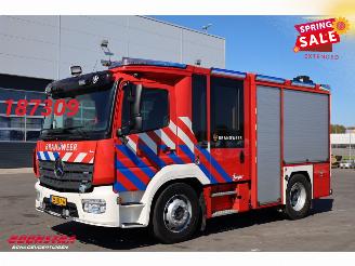 danneggiata veicoli industriali Mercedes Atego 1527 Ziegler Komplett Feuerwehr 16.684 km! Euro 6 2018/11