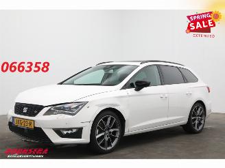 Schadeauto Seat Leon ST 1.8 TSI 180 PK DSG FR Pano LED ACC Clima SHZ PDC 2015/1