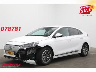 Vaurioauto  passenger cars Hyundai Ioniq Comfort EV 38 kWh ACC Apple/Android Camera SHZ 2021/4