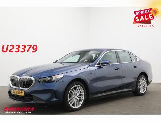 krockskadad bil auto BMW 5-serie 530e LED ACC Leder Memory Ventilatie Camera SHZ 2025/1