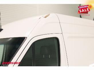 Volkswagen Crafter 2.0 TDI 163 PK L2-H2 BM Navi Airco Cruise 172.365 km! picture 5