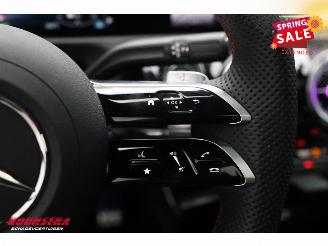 Mercedes A-klasse 250 e AMG Pano LED ACC Apple/Android Camera SHZ 2.435 km! picture 19