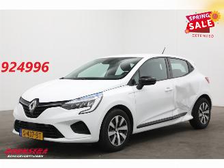 skadebil auto Renault Clio 1.0 TCe 90 Equilibre Navi Airco Cruise 2023/1