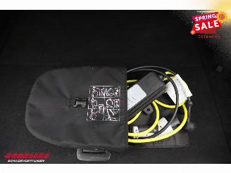 BMW 5-serie Touring 520e High Executive LED Leder Memory Navi Clima Cruise SHZ picture 29