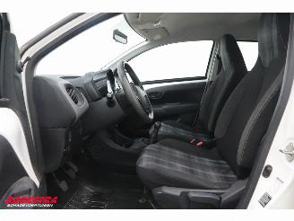 Peugeot 108 1.0 e-VTi Active 5-DRS Airco Bluetooth 137.303 km! picture 16