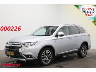 Mitsubishi Outlander 2.0 Executive Edition Navi Clima Cruise Camera PDC AHK picture 1