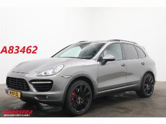 Schadeauto Porsche Cayenne 4.8 Turbo PASM Pano Leder Memory Bose SHZ AHK 2010/9