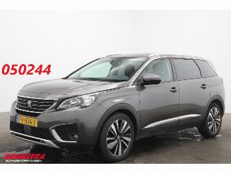 Gebrauchtwagen PKW Peugeot 5008 1.2 PureTech Allure 7-Pers. Navi Clima Cruise Camera PDC AHK 2017/9
