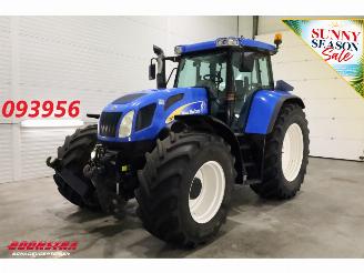 damaged machines New Holland  TVT 190 BY 2005 6.000 Uur 2005/6
