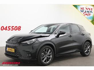 krockskadad bil auto Lexus LBX Relax 2WD ACC HUD LRHZ 360° Leder Navi 4781km!! 2025/10