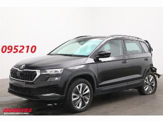 škoda osobní automobily Skoda Karoq 2.0 TDI DSG Style 4x4 ACC Navi Clima Apple/Android Camera 75.278 km! 2024/5