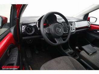 Volkswagen Up! 1.0 move up! BlueMotion Airco picture 10