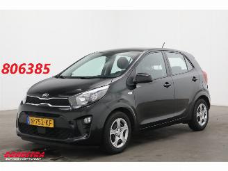 Vaurioauto  passenger cars Kia Picanto 1.0 DPi ComfortLine Airco Bluetooth Cruise 2021/10