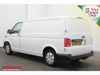 Volkswagen Transporter 2.0 TDI 150 PK DSG L2-H1 Navi Airco Cruise AHK 53.404 km! picture 4