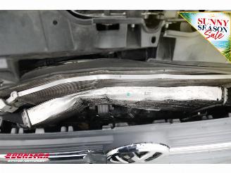 Volkswagen Transporter 2.0 TDI 150 PK DSG L2-H1 Navi Airco Cruise AHK 53.404 km! picture 10