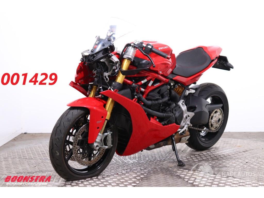 Ducati SuperSport S ABS Akrapovic