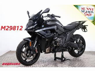 BMW  R 1300 RS Triple Black 3X Pakket Crusie Heizgriffe SHZ 2.405 km! picture 1