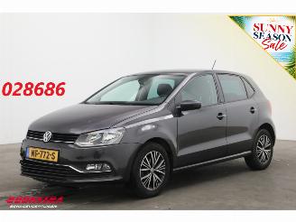 uszkodzony samochody osobowe Volkswagen Polo 1.2 TSI Comfortline 5-drs Airco SHZ Bluetooth PDC 2016/9