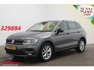 krockskadad bil auto Volkswagen Tiguan 1.5 TSI Highline Business Clima ACC Navi SHZ 360° PDC 2019/11