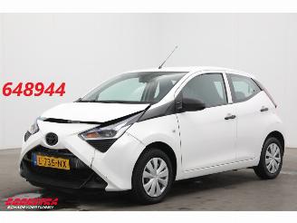 skadebil auto Toyota Aygo 1.0 VVT-i x-fun Airco Cruise 2021/6