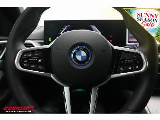 BMW i4 eDrive35 M Sport Edition 70 kWh ACC Clima Navi Apple/Android Leder SHZ Camera PDC picture 20
