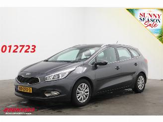skadebil auto Kia Cee d Sportswagon 1.6 GDI Comfort Pack Cruise Airco PDC 2012/10