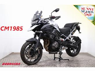 Vaurioauto  motor cycles Triumph Tiger 1200 GT ABS LED Heizgriffe SHZ Cruise 88 km! 2026/2