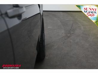 Land Rover Discovery Sport 2.0 TD4 Urban Series SE Pano Meridian Cruise Navi Clima Leder Camera PDC Bluetooth picture 11