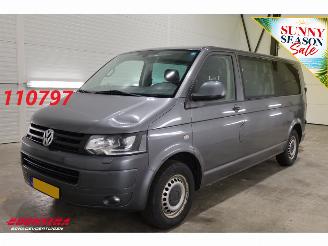 krockskadad bil bedrijf Volkswagen Transporter 2.0 TDI L2-H1 DoKa 5-Pers. Leder Navi Airco Cruise PDC AHK 2012/4