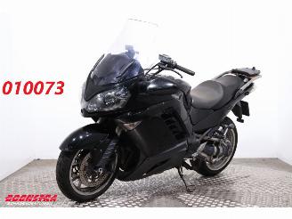 uszkodzony motocykle Kawasaki  1400 GTR ABS 2007/11