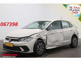 skadebil auto Volkswagen Polo 1.0 TSI Life Virtual ACC Apple/Android 2022/8