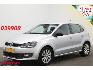 Unfallwagen Volkswagen Polo 1.2 Easyline Clima Apple/Android 2010/6