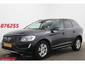 Damaged car Volvo Xc-60 2.0 D3 FWD Momentum ACC Navi Clima Leder Memory SHZ PDC 2016/1